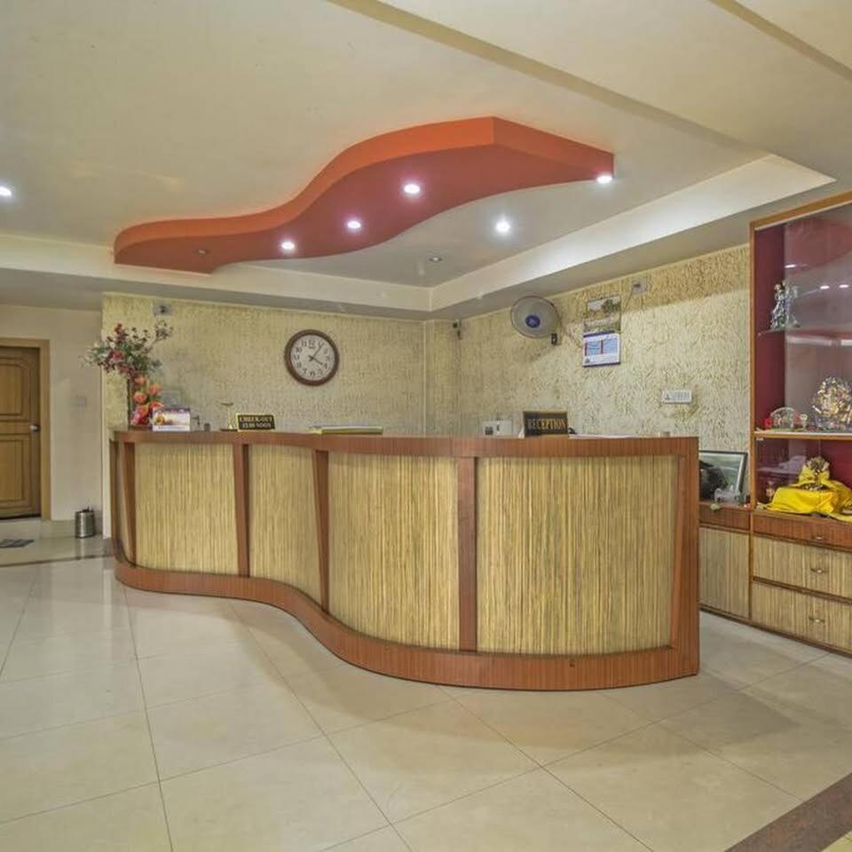 Hotel Nandanik Palace Falakata Экстерьер фото