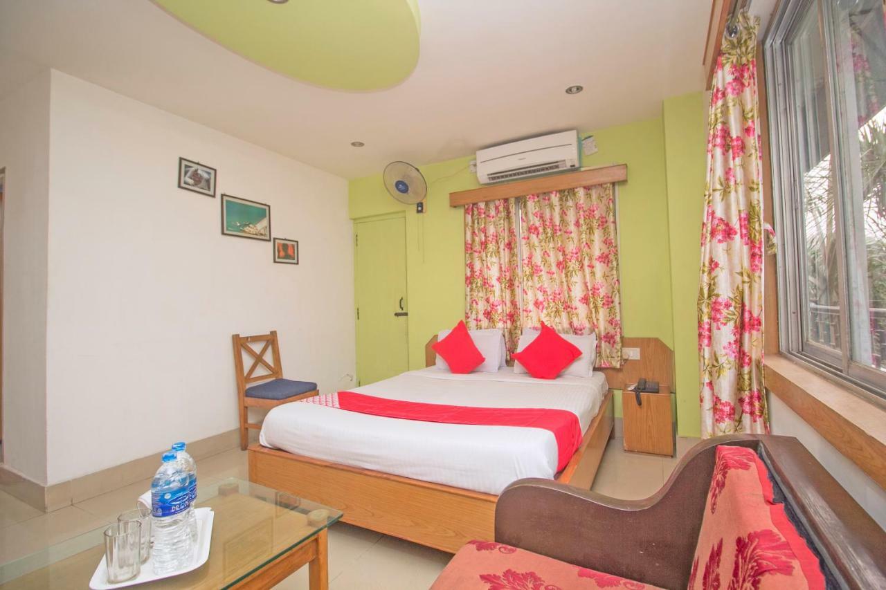 Hotel Nandanik Palace Falakata Экстерьер фото